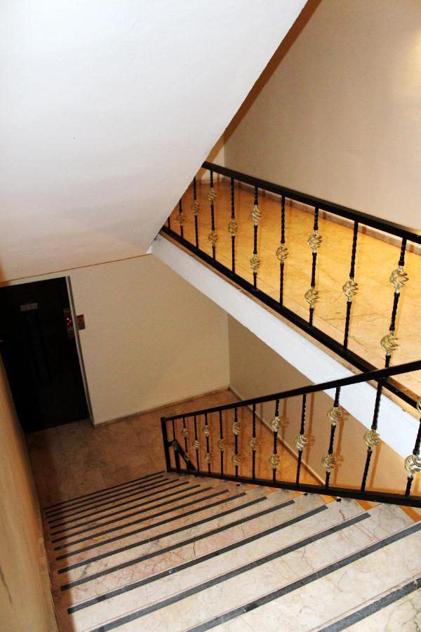 Apart Otel White Crown Ve Yaşam Merkezi
