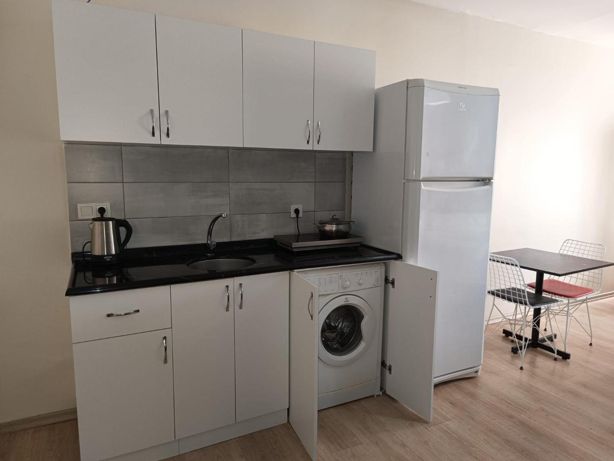 White Crown Ve Yaşam Merkezi Apart Otel İstanbul