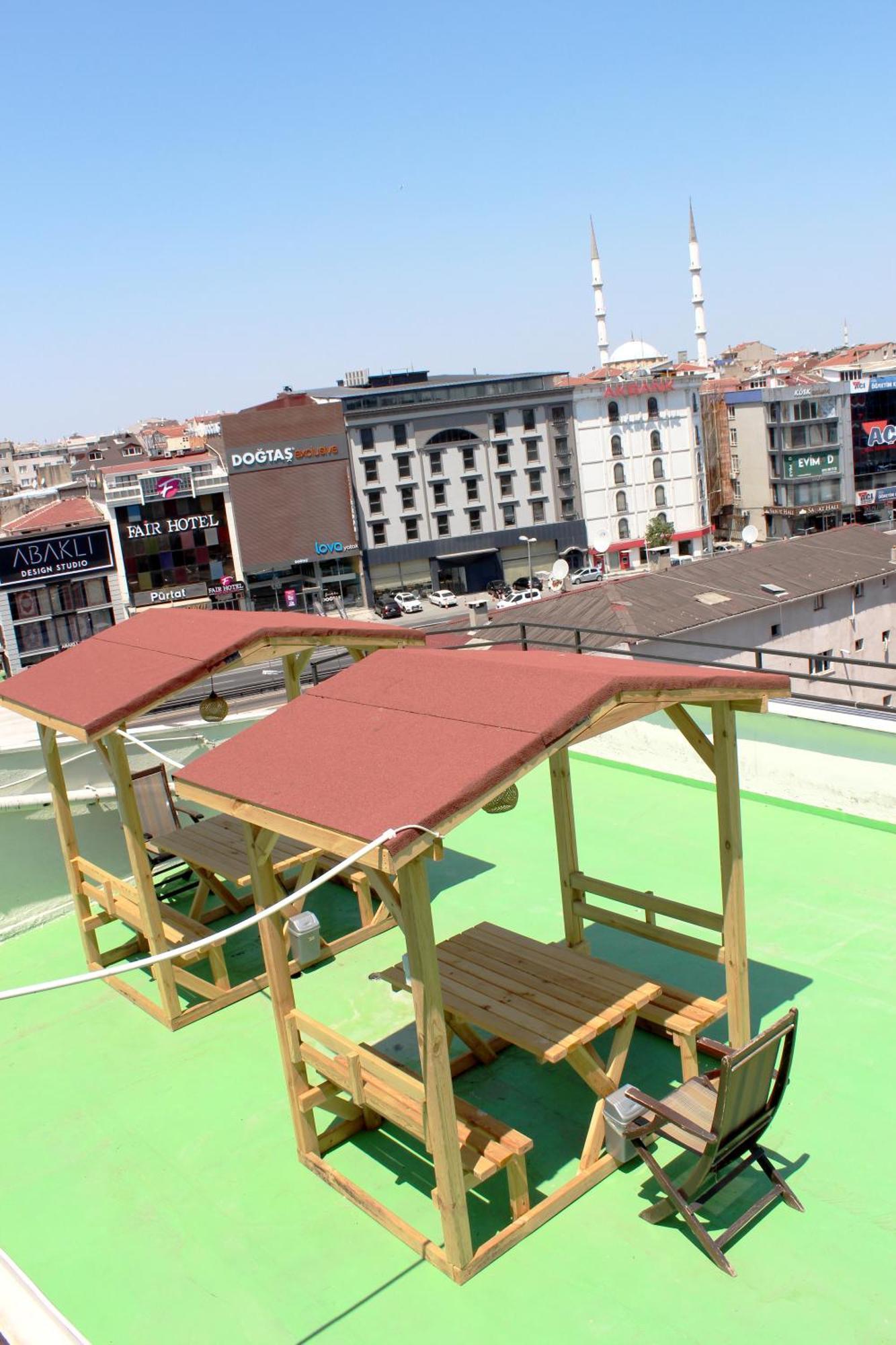 Apart Otel White Crown Ve Yaşam Merkezi