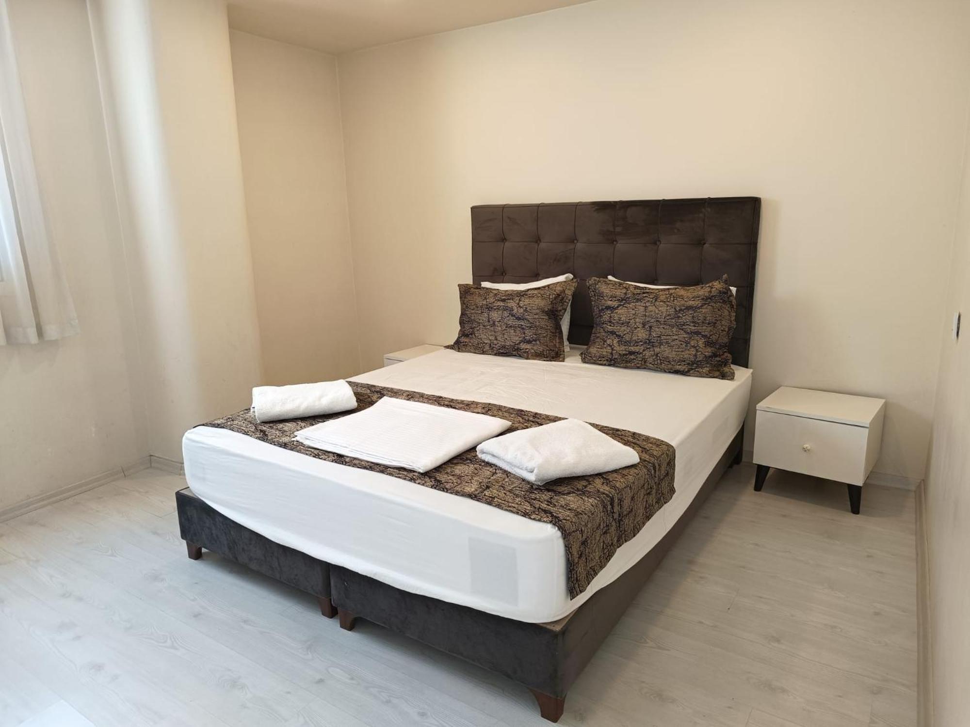 White Crown Ve Yaşam Merkezi Apart Otel *