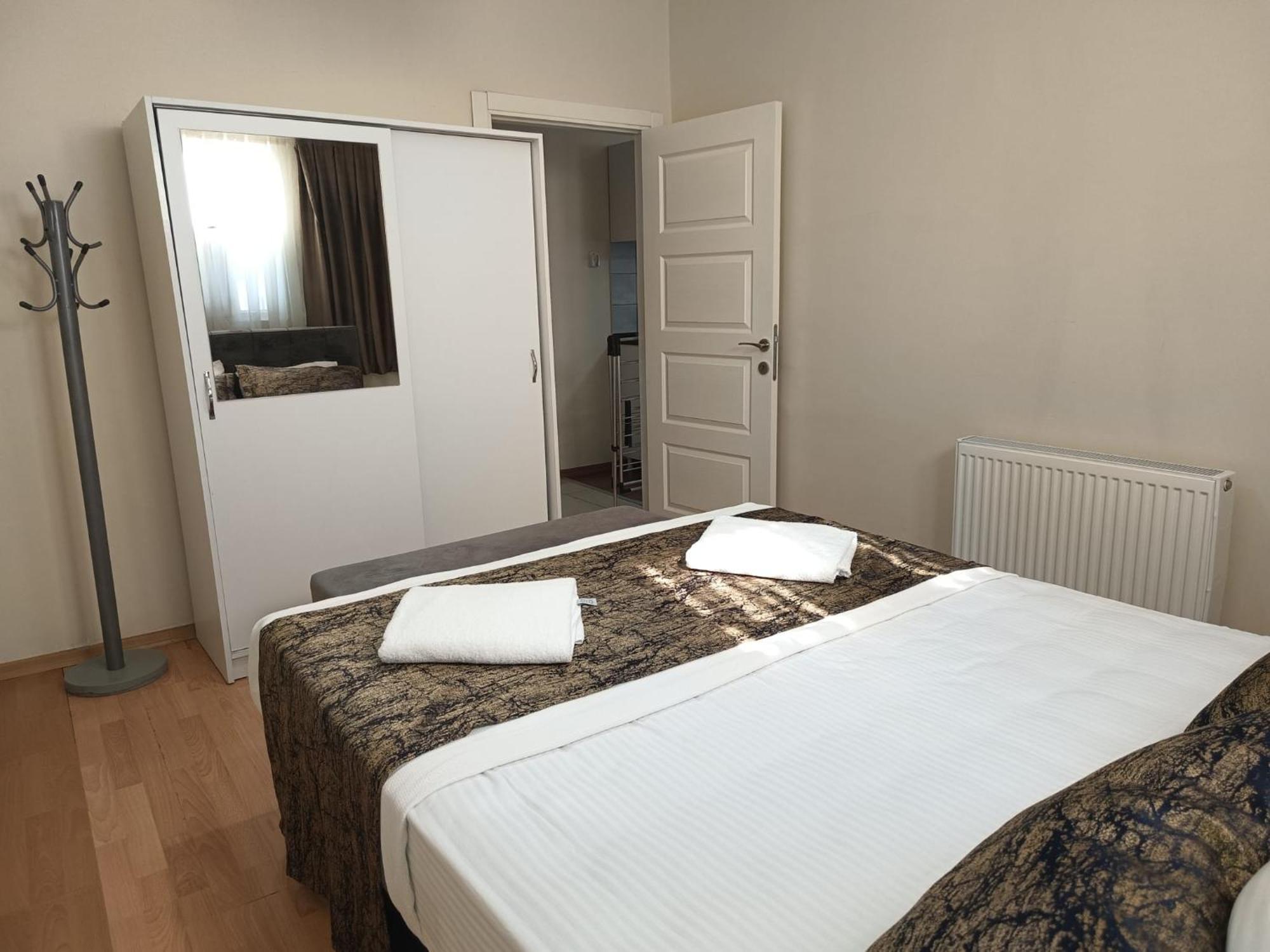 Apart Otel White Crown Ve Yaşam Merkezi *